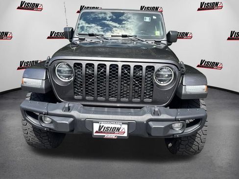 Used 2021 Jeep Gladiator Mojave AWD/4WD image 2
