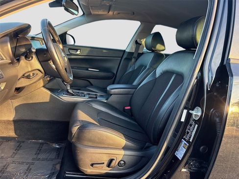 Used 2019 Kia Optima S image 20