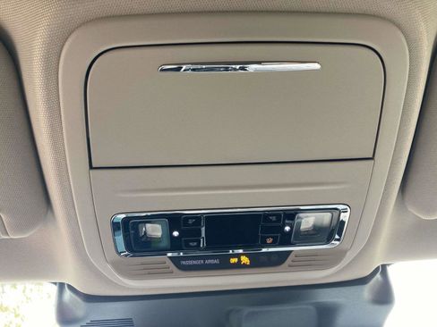 New 2026 Lincoln Corsair Premiere image 25