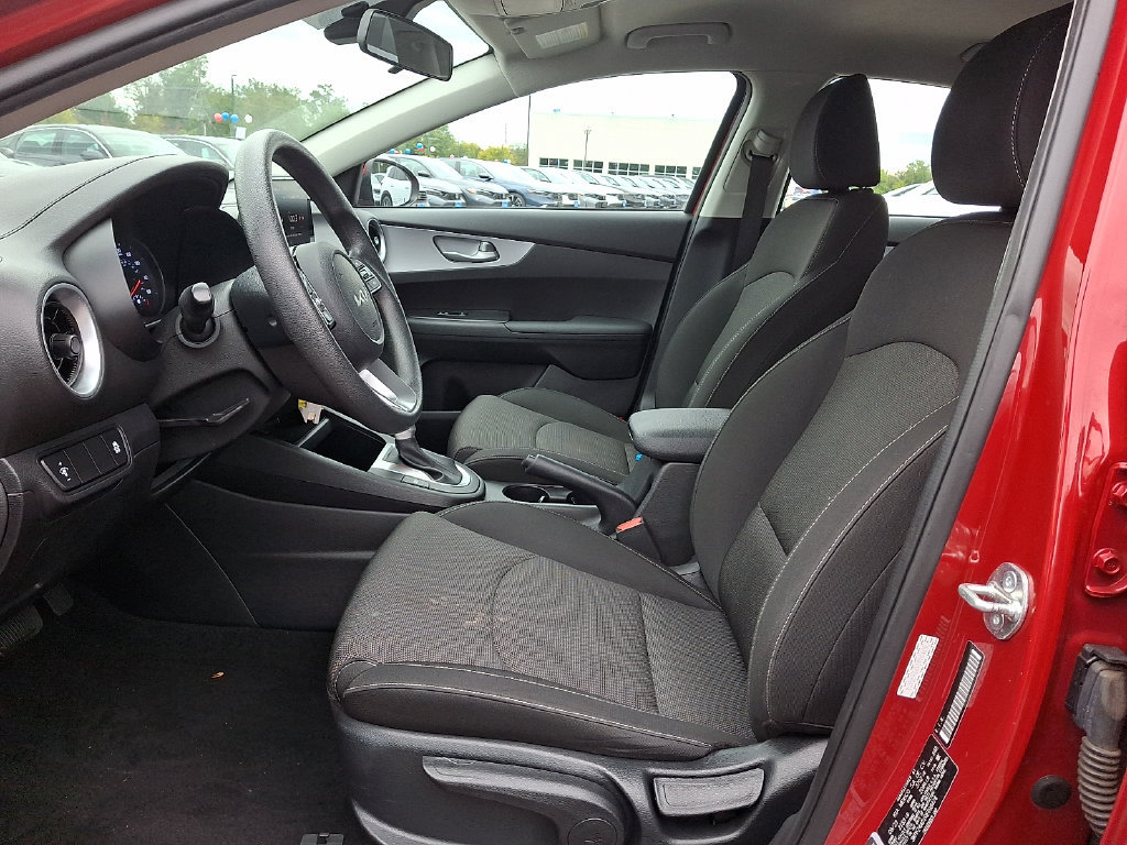 Used 2024 Kia Forte LXS FWD image 10