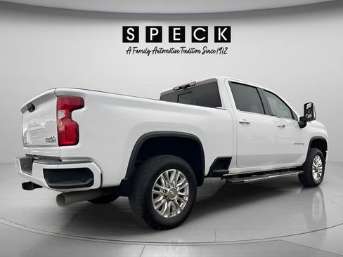 Used 2023 Chevrolet Silverado 2500 High Country w/ Z71 Off-Road Package AWD/4WD image 8