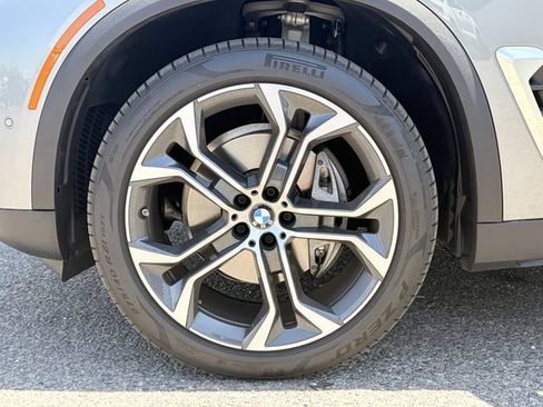 Used 2024 BMW X5 sDrive40i w/ Premium Package RWD image 10
