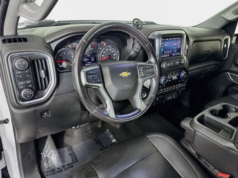 Used 2022 Chevrolet Silverado 2500 LTZ w/ Safety Package AWD/4WD image 9
