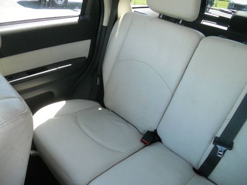 Used 2010 Mercury Mariner Premier AWD/4WD image 17