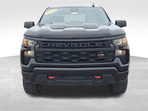 Used 2023 Chevrolet Silverado 1500 Custom Trail Boss image 2