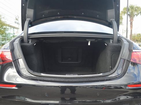 Used 2025 Mercedes-Benz S 580 4MATIC Sedan image 36
