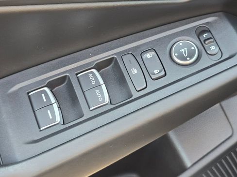 Certified 2024 Honda Accord EX image 19