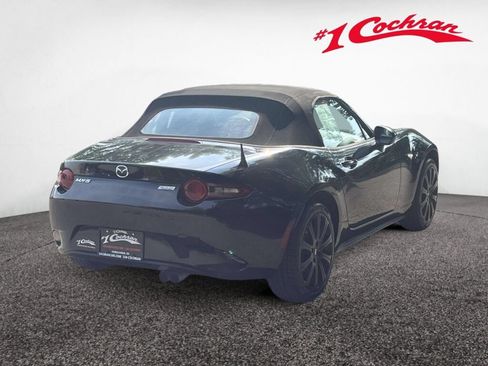 Used 2016 MAZDA MX-5 Miata Sport RWD image 7