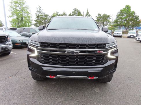 Used 2021 Chevrolet Tahoe Z71 w/ Rear Media and Nav Package AWD/4WD image 2