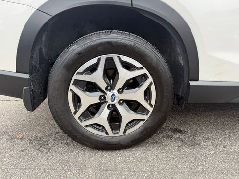 Used 2021 Subaru Forester Premium image 27