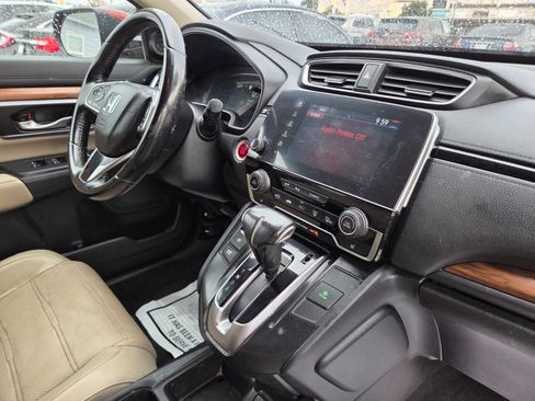 Used 2017 Honda CR-V Touring image 17