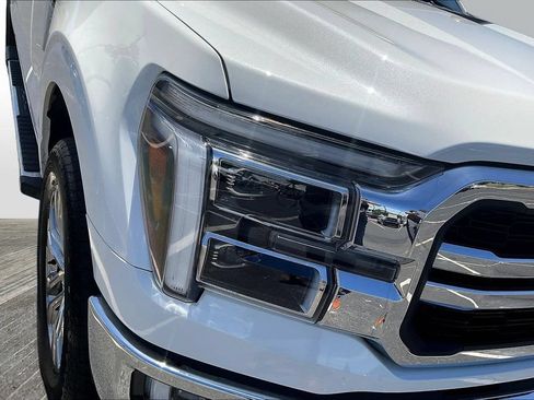 Used 2024 Ford F150 Lariat w/ Bed Utility Package AWD/4WD image 32
