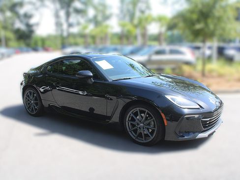 Used 2023 Subaru BRZ Limited RWD image 14