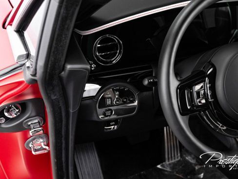 Used 2024 Rolls-Royce Spectre w/ Spectre Launch Package image 32