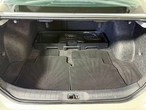 Used 2024 Nissan Altima 2.5 SV w/ SV Premium Package image 36