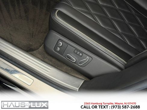Used 2014 Bentley Flying Spur W12 AWD/4WD image 14