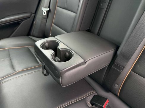 Used 2018 Chevrolet Impala Premier FWD image 17