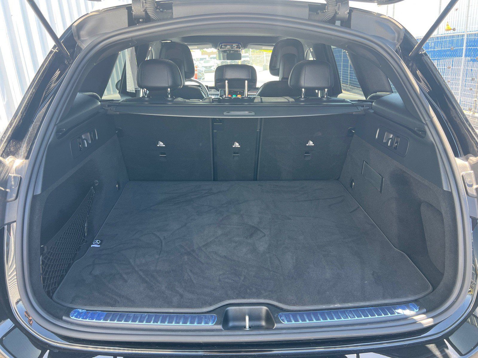 Used 2026 Mercedes-Benz GLC 300 image 11