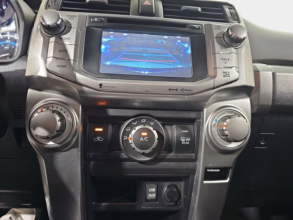 Used 2016 Toyota 4Runner SR5 AWD/4WD image 25