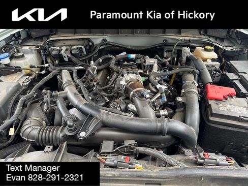 Used 2024 Ford Bronco Badlands AWD/4WD image 5