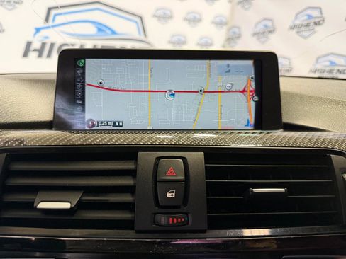 Used 2015 BMW M4 Convertible w/ Executive Package image 37