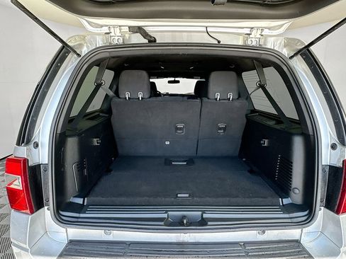 Used 2017 Ford Expedition EL XLT AWD/4WD image 24