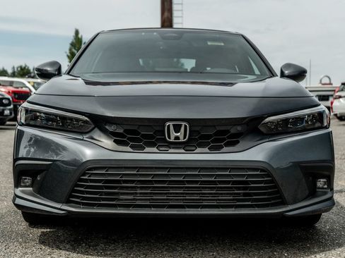 Used 2023 Honda Civic Sport Touring image 4