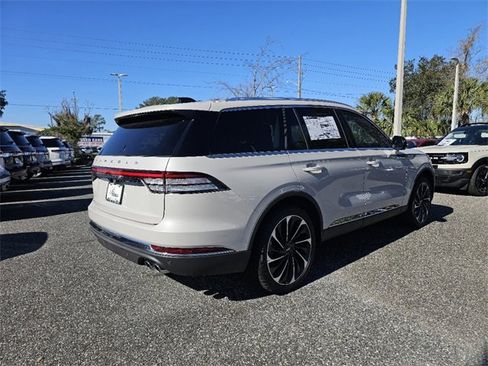New 2025 Lincoln Aviator Reserve w/ Equipment Group 201A image 3