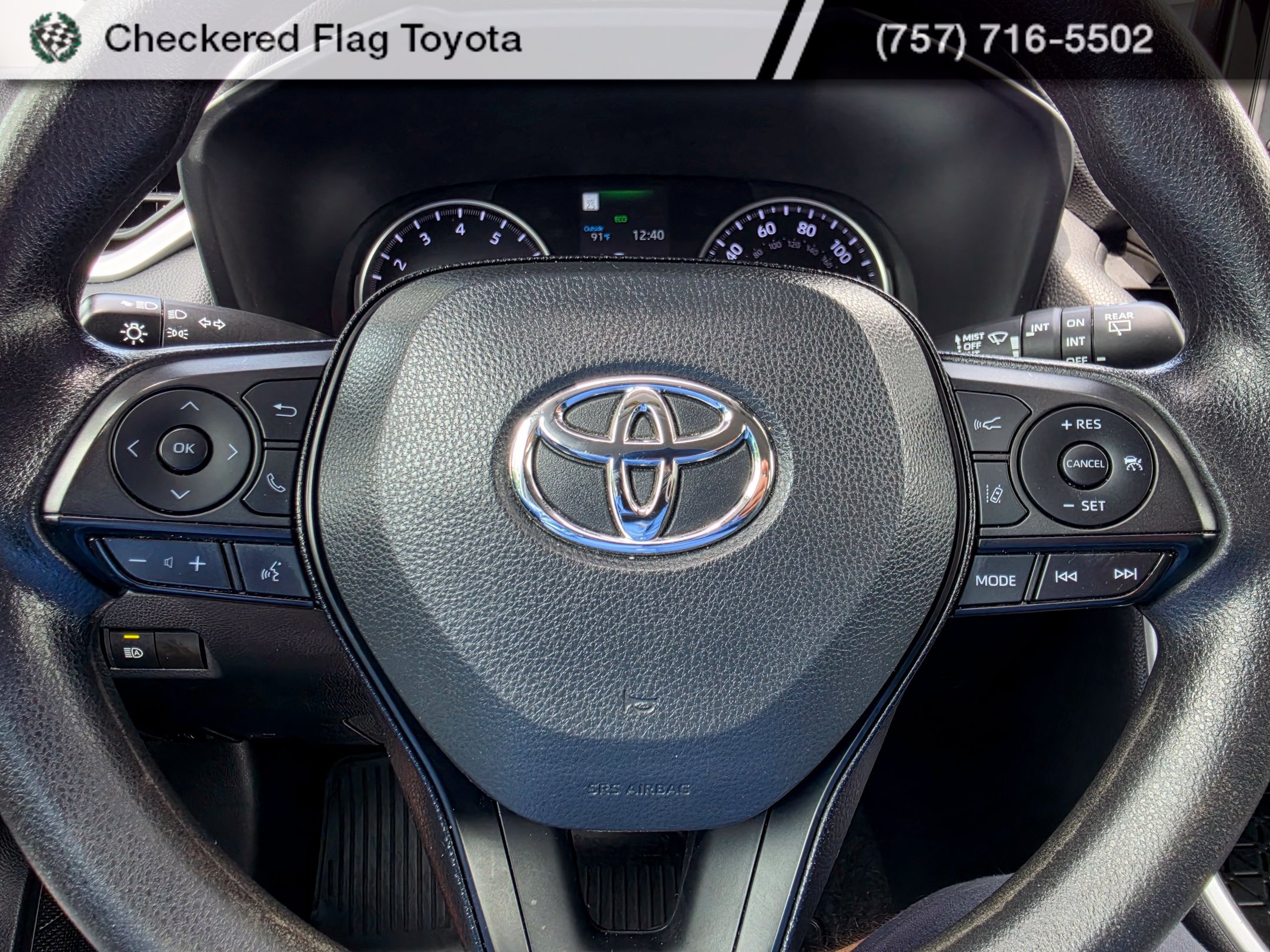 Used 2022 Toyota RAV4 XLE AWD/4WD image 20