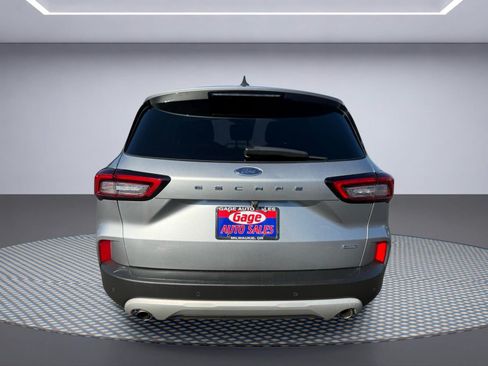 Used 2023 Ford Escape SE FWD image 5