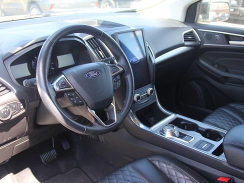 Certified 2024 Ford Edge Titanium AWD/4WD image 25