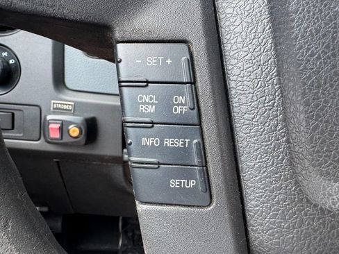Used 2014 Ford F150 XL w/ Equipment Group 101A Mid AWD/4WD image 13