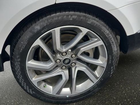 Used 2019 Land Rover Range Rover Sport HSE image 35