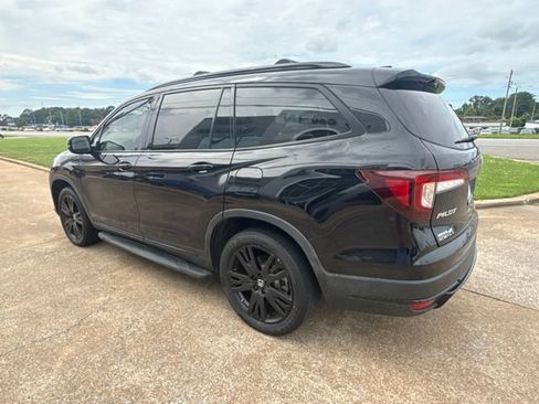 Used 2022 Honda Pilot Black Edition image 6