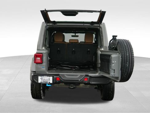 Used 2023 Jeep Wrangler Unlimited Sahara w/ Cold Weather Group image 9