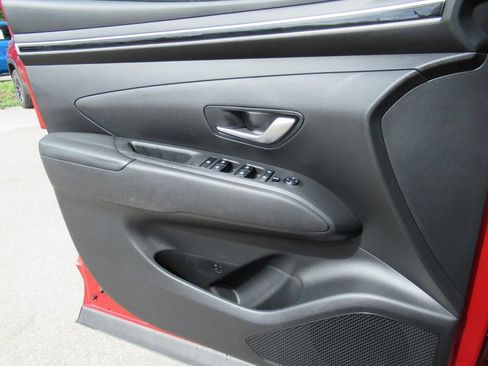 Used 2022 Hyundai Tucson SEL FWD image 19
