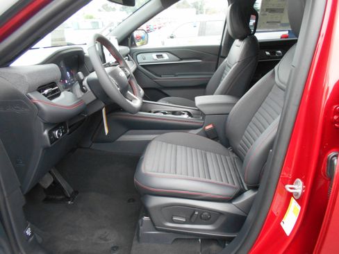 New 2026 Ford Explorer ST-Line w/ ST-Line Street Pack image 5