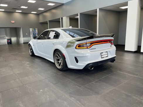Used 2023 Dodge Charger Scat Pack RWD image 8