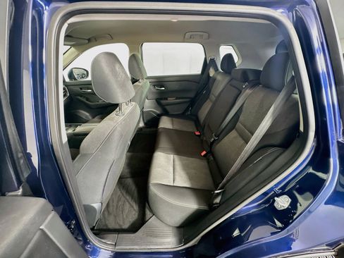 Used 2026 Nissan Rogue SV FWD image 26