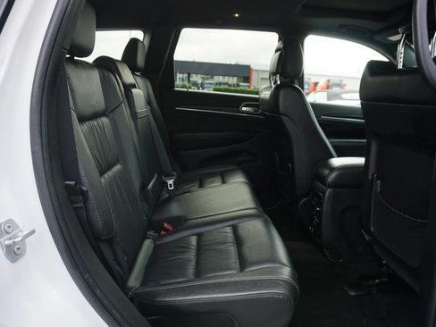 Used 2016 Jeep Grand Cherokee Limited AWD/4WD image 22
