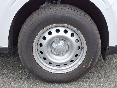 New 2025 Ford Maverick XL w/ 4K Tow Package image 5