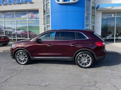 Used 2018 Lincoln MKX Reserve w/ Lincoln MKX Climate Package image 2