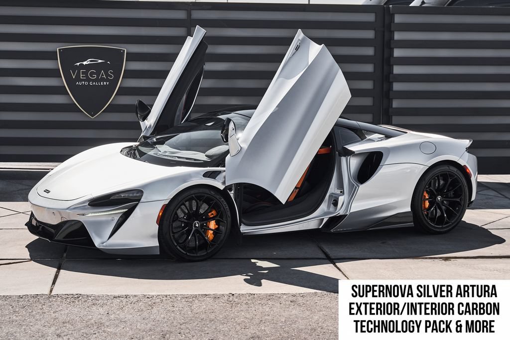 Used 2023 McLaren Artura RWD image 1