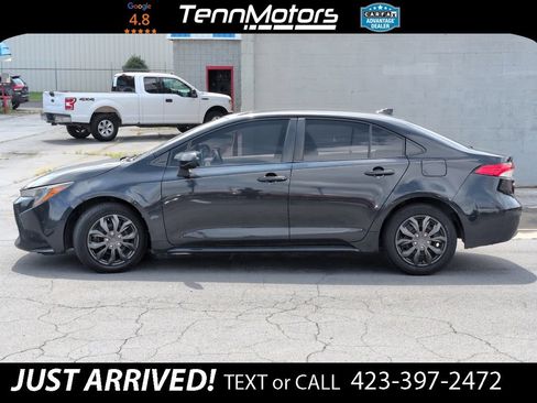 Used 2020 Toyota Corolla LE FWD image 8