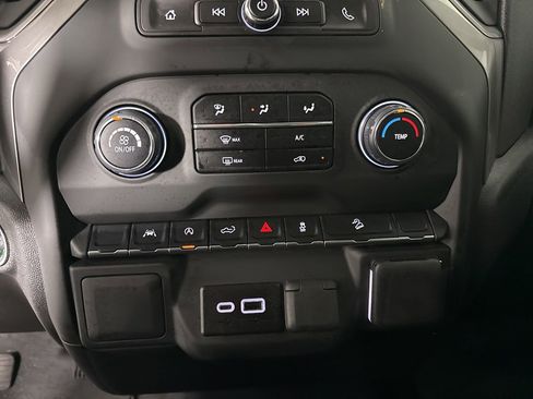 Used 2024 Chevrolet Silverado 1500 Custom Trail Boss image 17