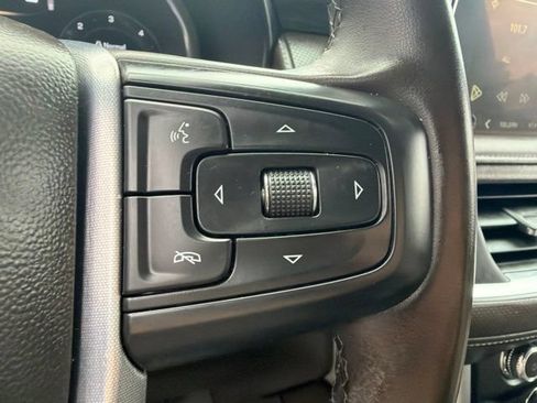 Used 2023 GMC Yukon XL SLT w/ SLT Premium Package AWD/4WD image 25
