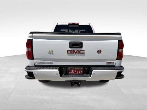 Used 2015 GMC Sierra 1500 SLE w/ All-Terrain Package AWD/4WD image 5