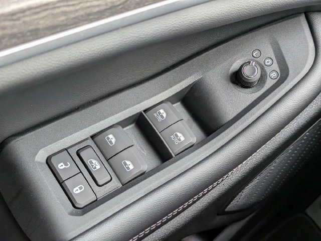 New 2027 Jeep Grand Cherokee Limited w/ Limited Altitude Package RWD image 26
