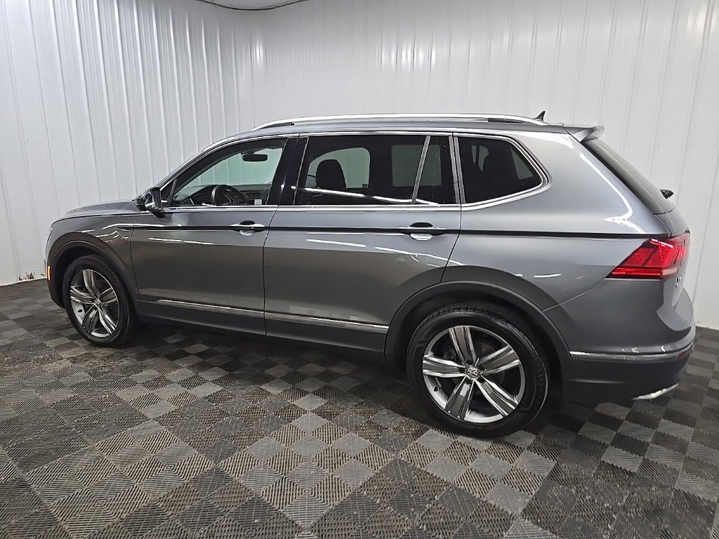 Used 2018 Volkswagen Tiguan SEL Premium AWD/4WD image 4