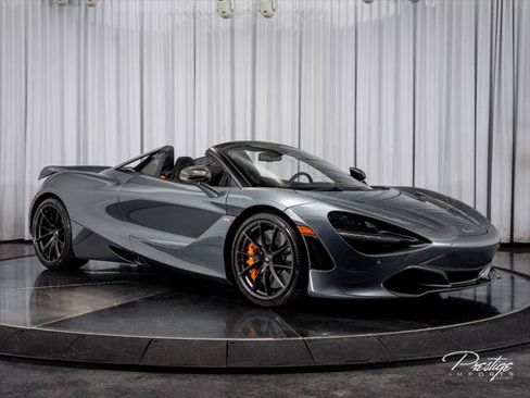 Used 2023 McLaren 720S Spider RWD image 32